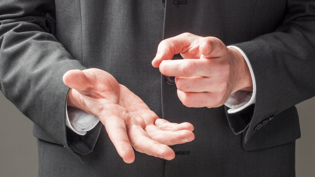 การอ่านภาษากายในชีวิตจริง สื่อสารโดยไม่ต้องพูดก็เข้าใจได้